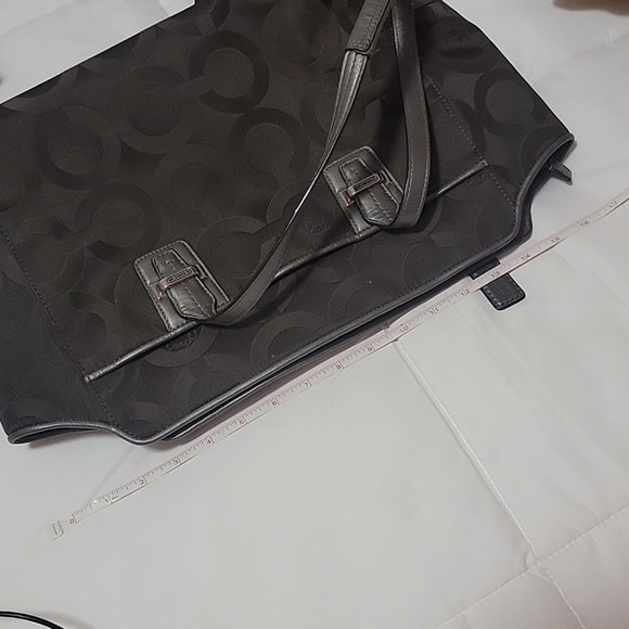 COACH - Picture 10 of 11